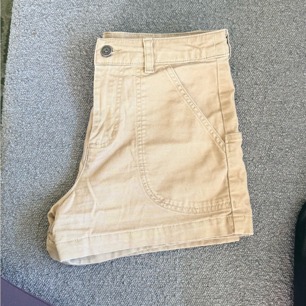 Patagonia Women’s Stand Up shorts 3” - Tan - Picture 5 of 15